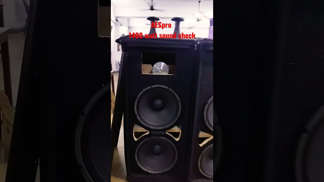1600 watt DJ Setup sound check.