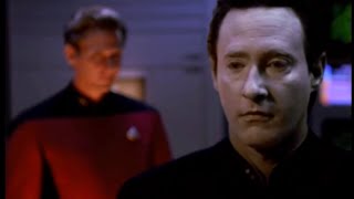 Data gains respect as Captain - Redemption (part 2). Star Trek: The Next Generation (S5E1)