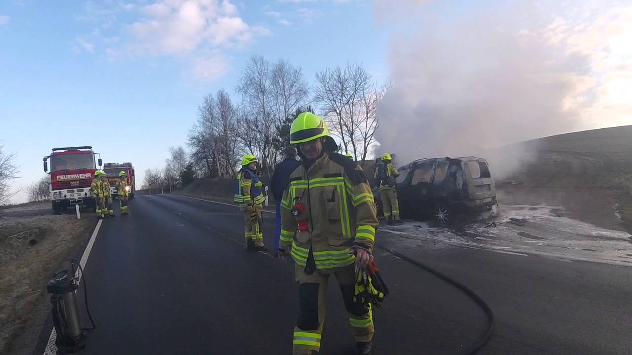 PKW Brand - FF ILMENAU/ Thüringen - 25.02.2016