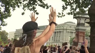 Police reform negotiations hit gridlock in Congress