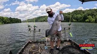 Why Record Holders like Micka Burkhart use Smackdown Rod Holders  #moreversatility #fishing 