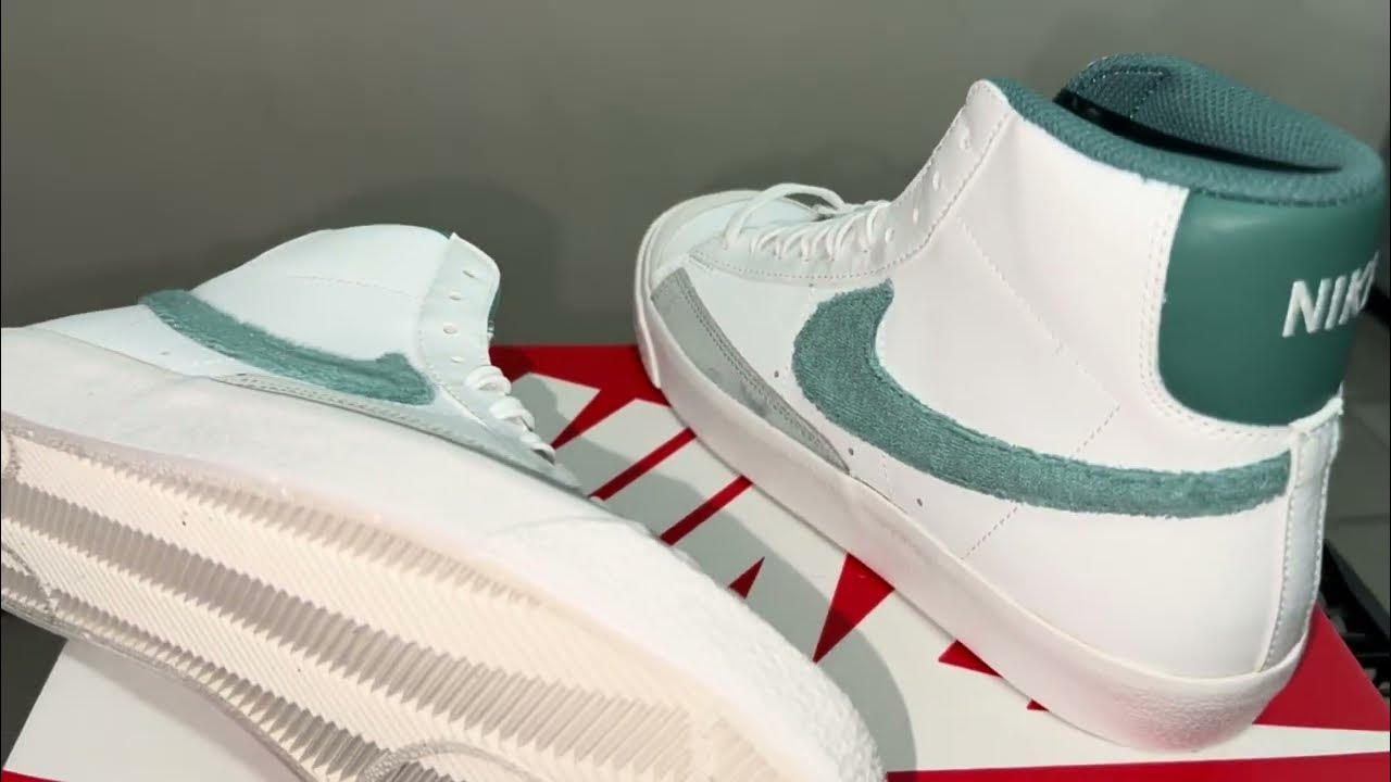 nikeblazermid
