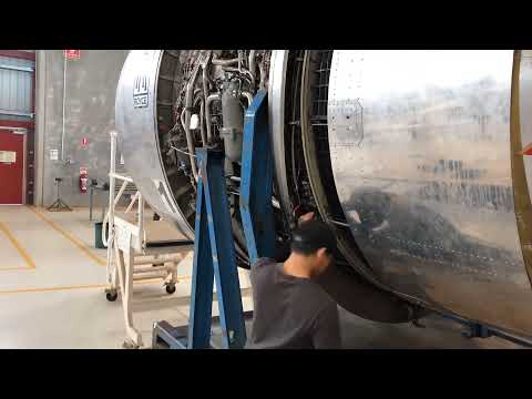 Boeing 747 Engine Thrust Reverser Gear Box Installation - Aviation Australia