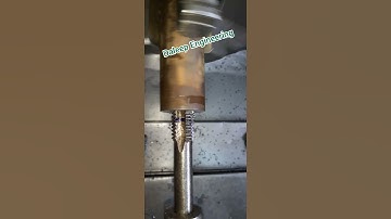 TAPPING ON LATHE machine #shorts #lathe #engineering #technicalachivement #tappingonlathemachine