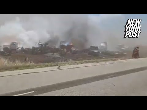 Multiple fatalities on Illinois highway after dust storm causes up to 60 crashes: cops | NY Post