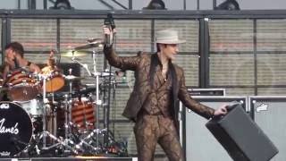 Jane's Addiction - Up the Beach/Stop! - Donington, June 12, 2016 chords