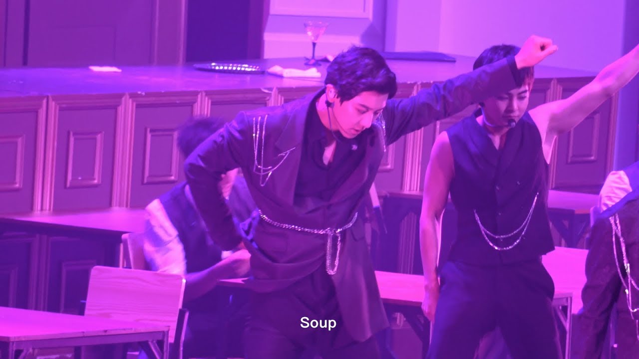 180811 The EℓyXion [dot] in Macau - CALL ME BABY 찬열 CHANYEOL