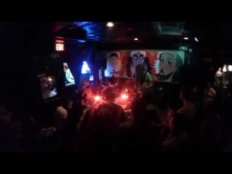 GRIZZLOR - TOOTH PAIN (LIVE @ THREE SHEETS NEW HAVEN)