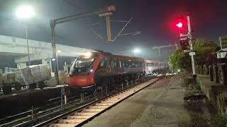 FULL ARRIVAL OF 22961 AHMEDABAD VANDE BHARAT EXPRESS FROM MUMBAI CENTRAL TO AHMEDABAD JN.