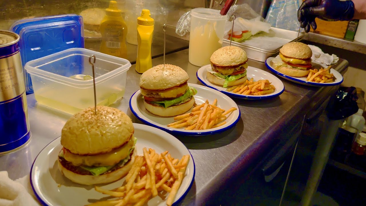 開店と同時に即満席！路地裏にある隠れた名店の肉汁がたまらない絶品バーガー｜Amazing Japanese restaurant｜#福岡グルメ #ランチ #美味しい