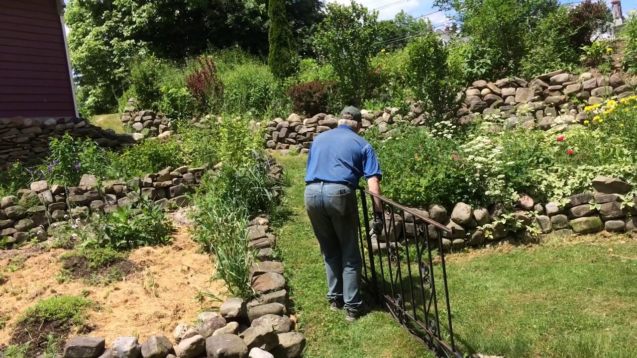 Transport Vintage Metal Fence, Zehr Estate, Waverly NY ... Prep