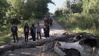 The Walking Dead S09E13 || The group clearing the roads Profile