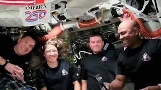 President Trump Calls NASA Artemis II Crew
