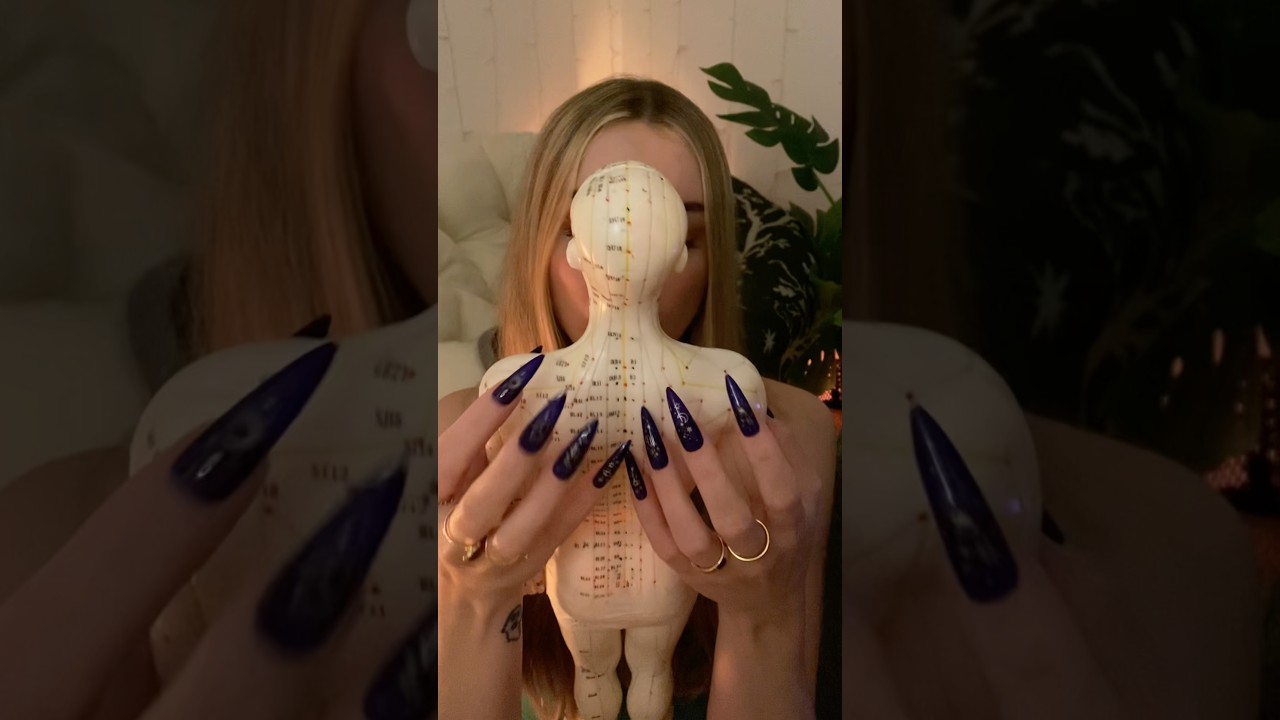 Slow acupuncture doll asmr (tapping and scratching) 