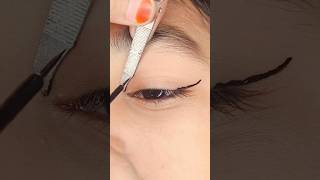 New Eyeliner Hack For Girls