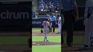 Good move by Alex Jackson, but I really like his glove load here. ⬇️