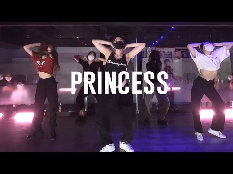 Pia Mia - Princess Choreography YELLZ / E Dance Studio <strong>이댄스학원</strong> 코레오그래피 안무 걸리쉬댄스 옐즈