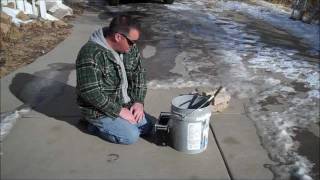 How to make a newspaper log with a press
