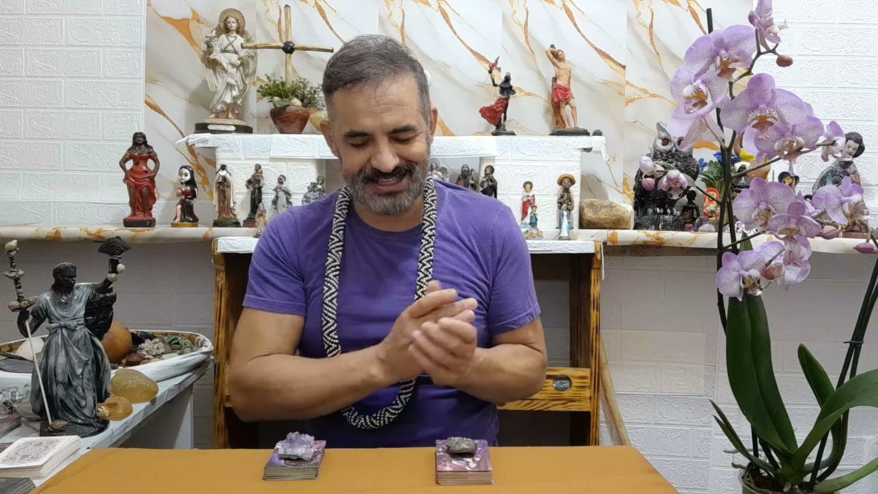 OLHA SÓ O QUE DONA ROSA CAVEIRA  VAI TE CONTAR AGORA. CURIOSO(a)? Assista o vídeo! #tarot#revelações