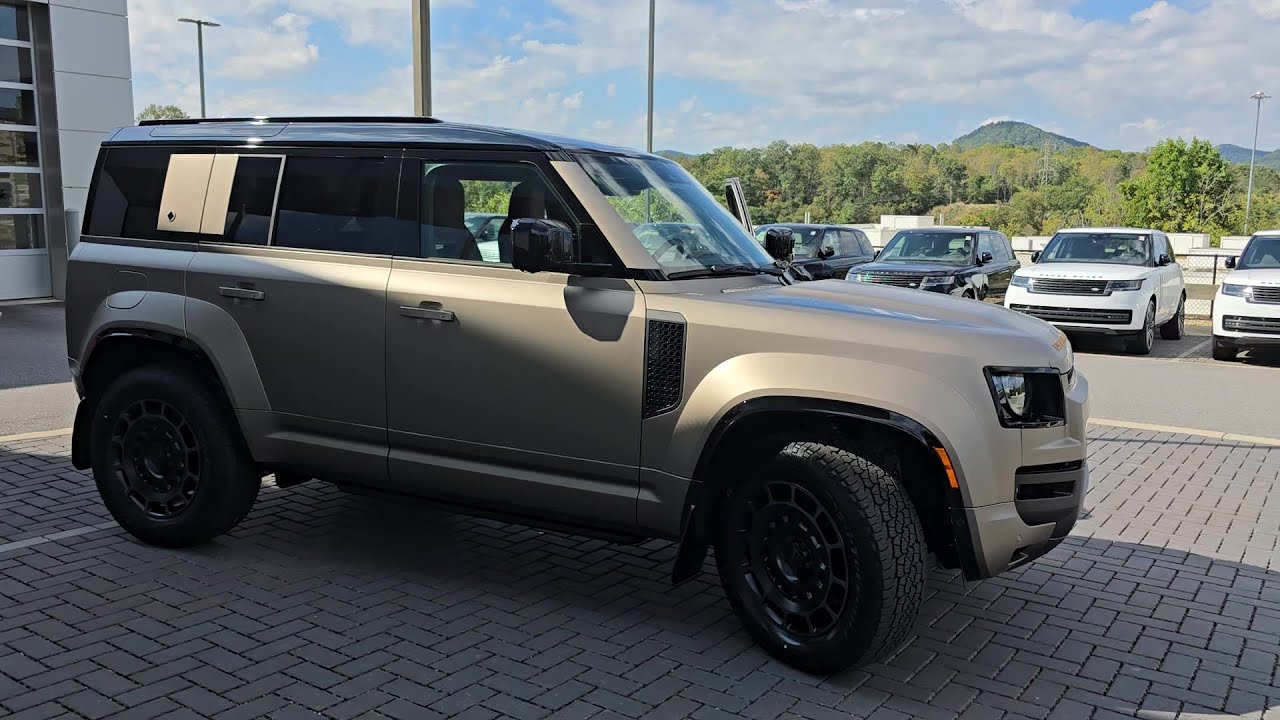 2026 Land Rover Defender OCTA Fletcher, Hendersonville, Waynesville, Marion, Asheville