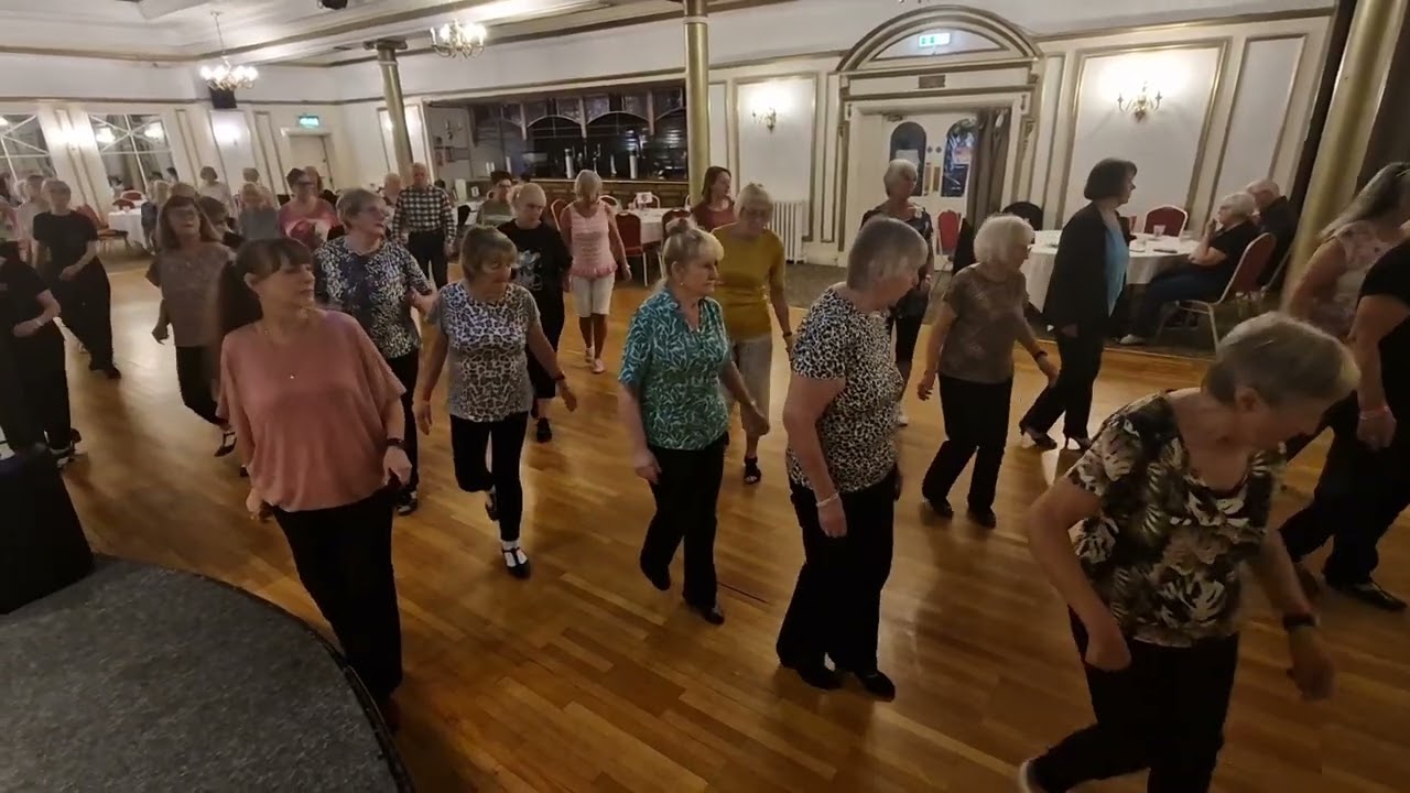 Don't let it be line dance 