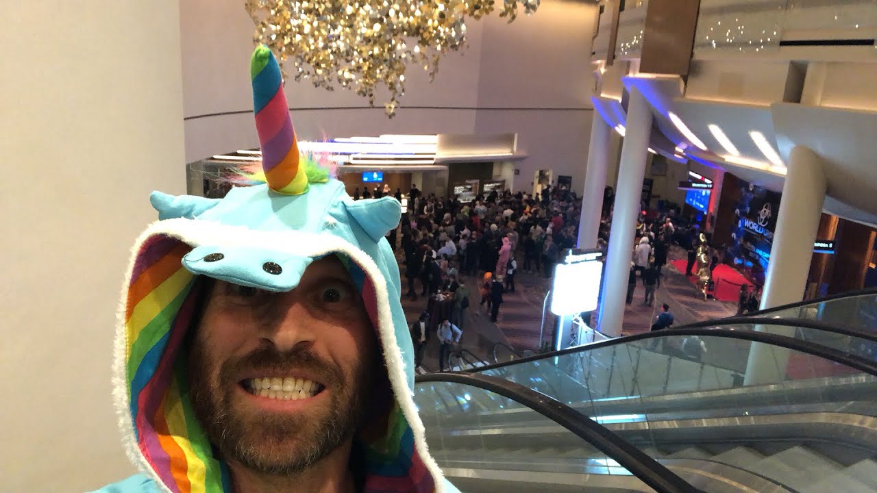 Halloween with Crypto Love 🦄😈😘