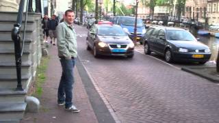 Download Lagu Muskebiers dag - Met de zatte ballen op de Wallen MP3