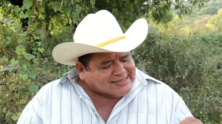 LA CRUZ ABANDONADA autor Ramiro Alejo Ceja El Pelo...