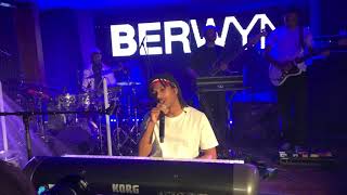 BERWYN - 017 FREESTYLE live @ Sony Music Showcase