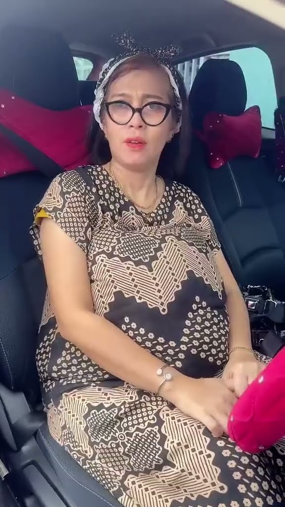 Vidio kocak dan gokil @nyaikembang1nyaikembang1 /ketika pulang sendirian ?