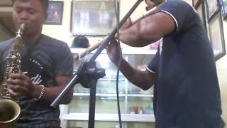 Download Lagu Si Lubis Pemain Saksofon Sian Garoga - seruling elek-elek si Sawal Puti MP3