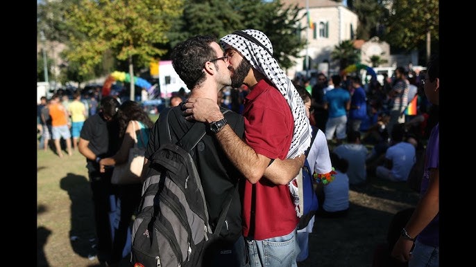 Ular mening ayolimning qiniga kirdilar