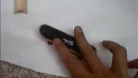 Pop-Shove-It to Boardslide