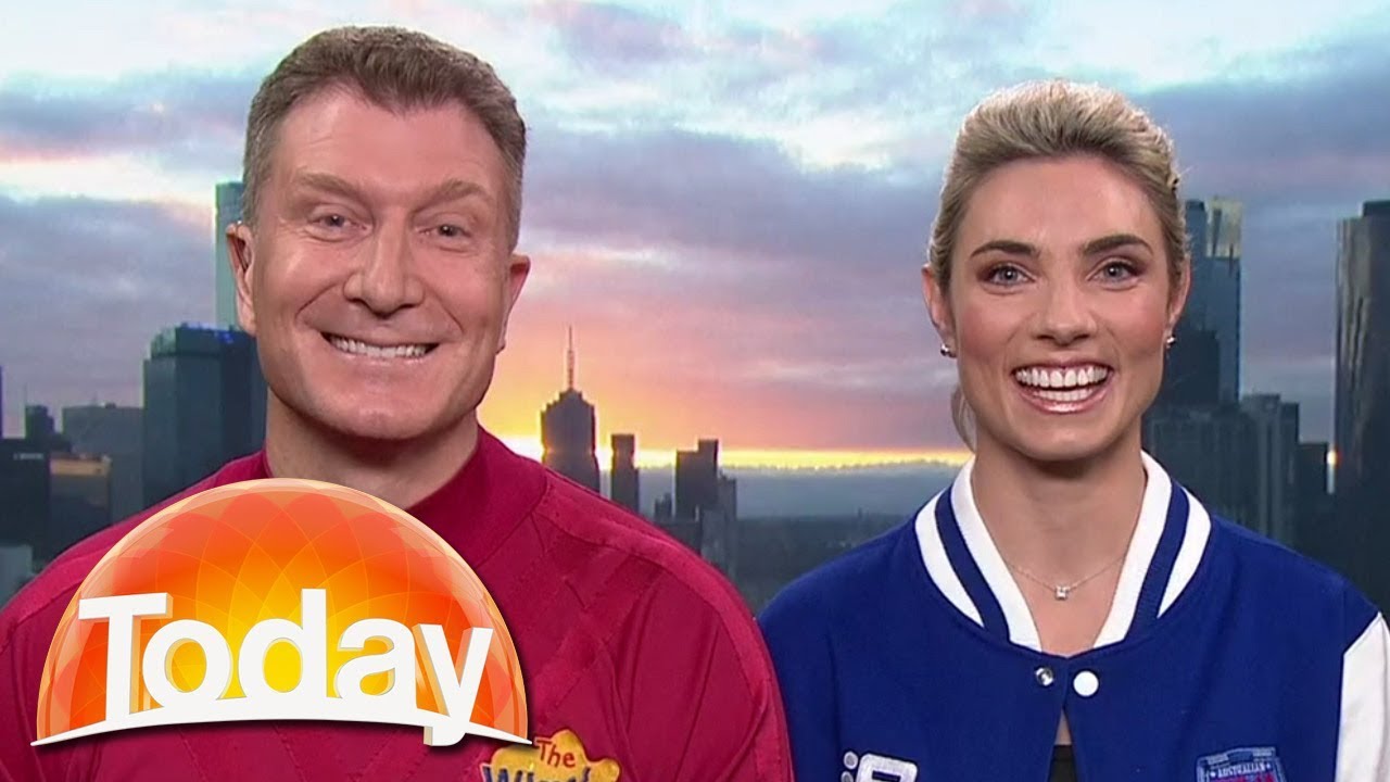 Simon Pryce and Lauren Hannaford, who are best known as the Red Wiggle and ...