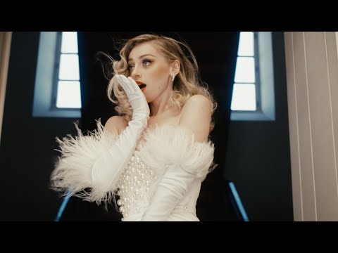 Camille - In De Regen (Officile Videoclip)