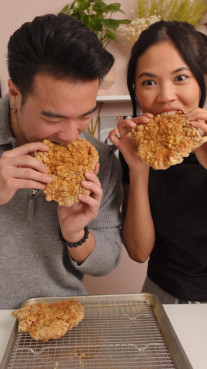 🍗 Taiwanese Fried Chicken | Trying Childhood Snacks with @Vibewithchu