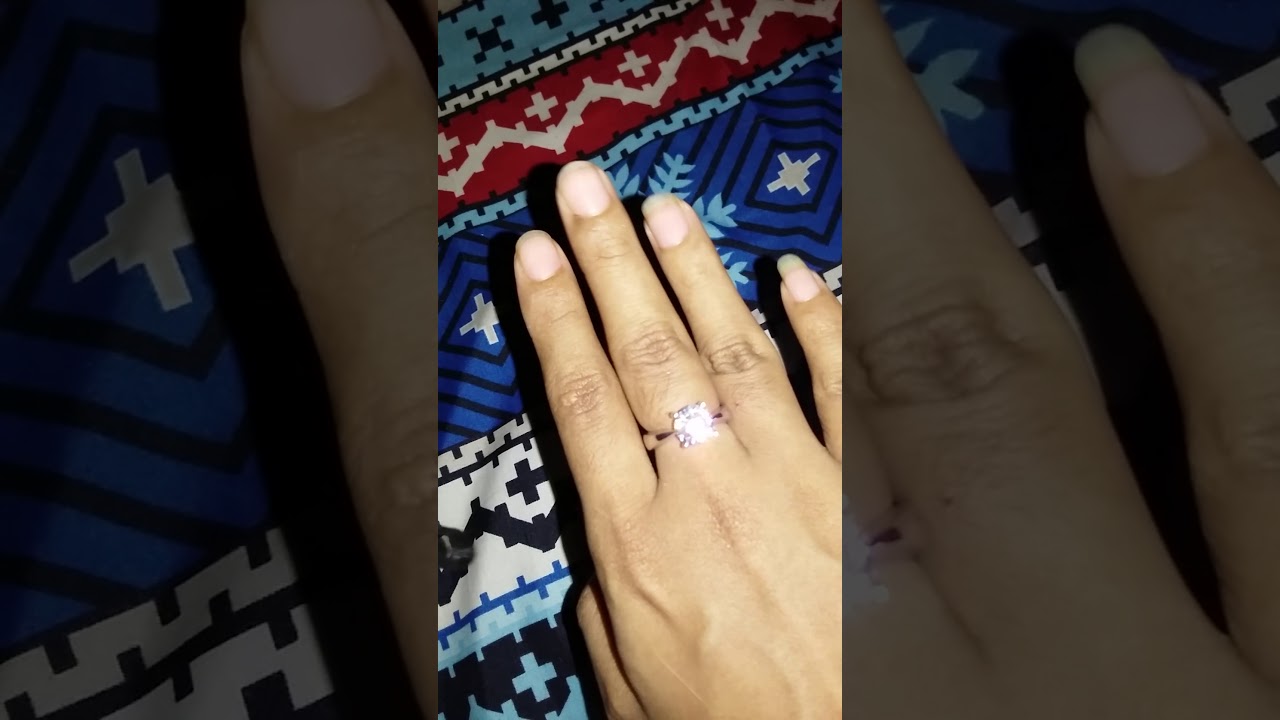 Diamond ring on flash YouTube