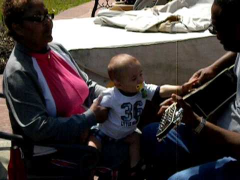 Bubbaloo's First Lesson in ROCK - YouTube