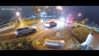 Romania: A car flew through the roundabout (12.03.2025)