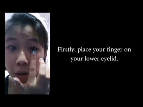 How to remove contact lens without touching your eyeball?