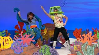Hi-5 - Nathan Walking On The Ocean Floor