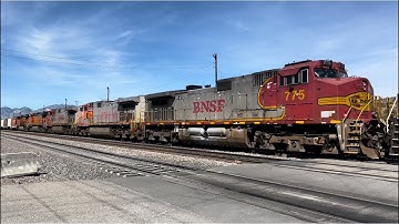 8 Fantastic Locomotives Consist! 3 Bonnets! 3 H2’s! BNSF Manifest Freight Train Milepost 54 4KHDR!