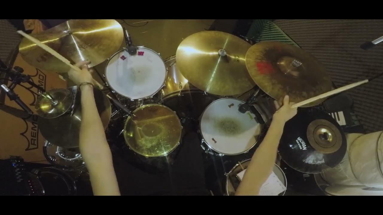 The Chemical Brothers - Block Rockin' Beats (Played on drums the REAL way... I think?)