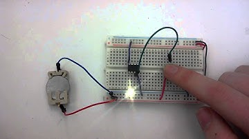 ATtiny 45 - button demo