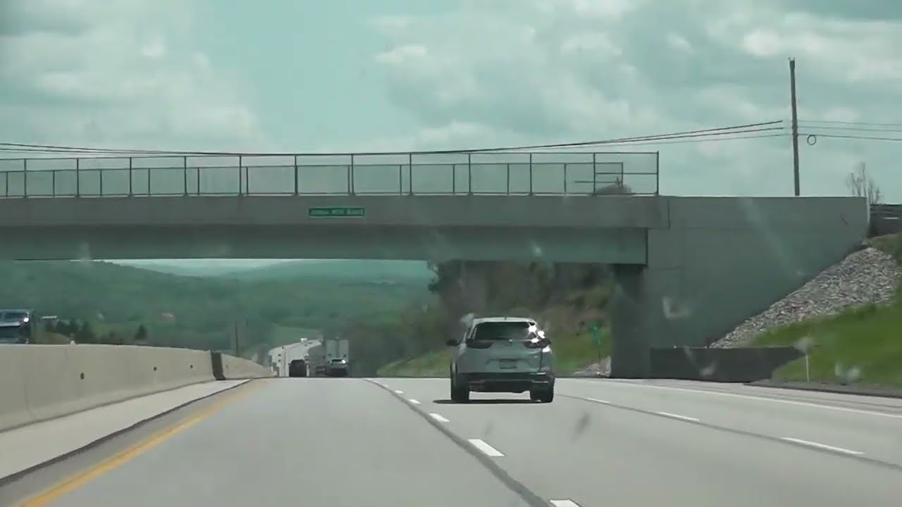Pennsylvania turnpike (Interstate 70 and 76) New Stanton to Blue