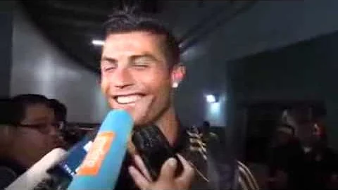 Cristiano Ronaldo telling Reporter how to say "Coe...