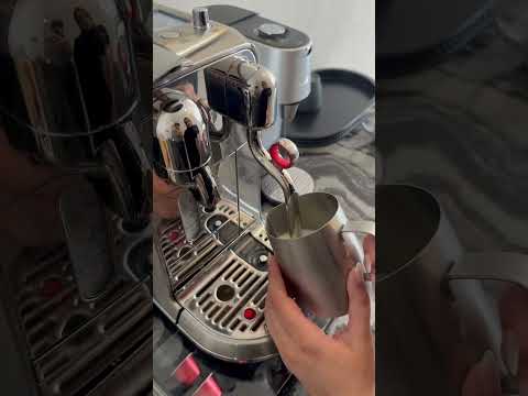 A coffee while you wait?! ☕️ 😍 #ruhdental