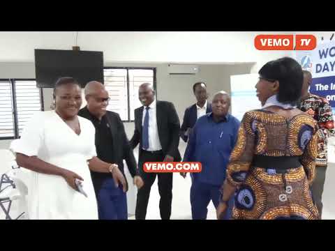 DC TARIME AKIWA NA WAANDISHI WA HABARI MARA SIKU YA UHURU WA VYOMBO VYA HABARI