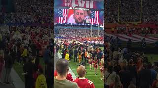 Chris Stapleton gives chills to the coach, players and crowd at super bowl57 National Anthem
