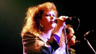 Video thumbnail of "Kirsty MacColl-Fifteen Minutes (Audio only)"